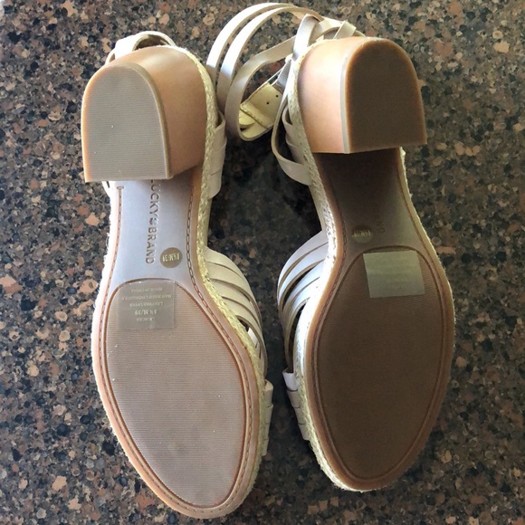 Lucky Brand Noxa Heeled Sandals - Picture 4 of 7